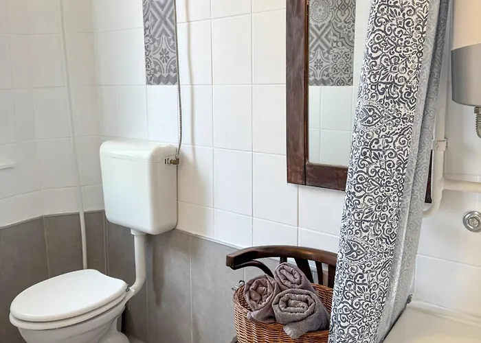 Agria Vintage アパート